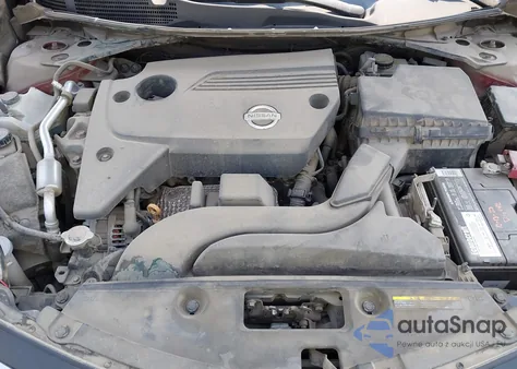 2015 Nissan Altima 2.5/2.5 S/2.5 Sl/2.5 Sv из США, поврежденный, VIN 1N4AL3AP3FN311545